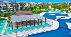 Mareazul, beachfront condo